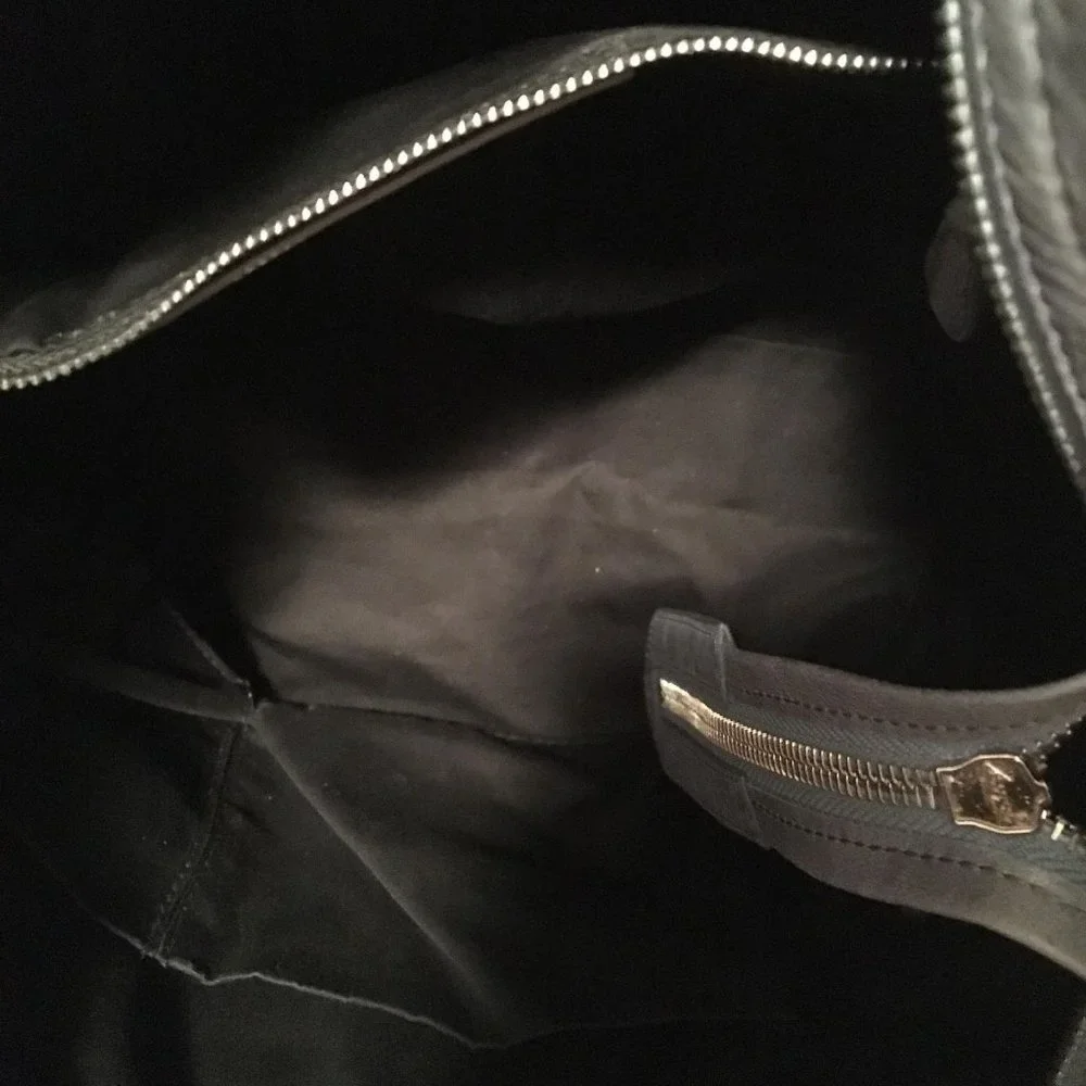 authentic Balenciaga "velo" bag - Picture 2 of 7